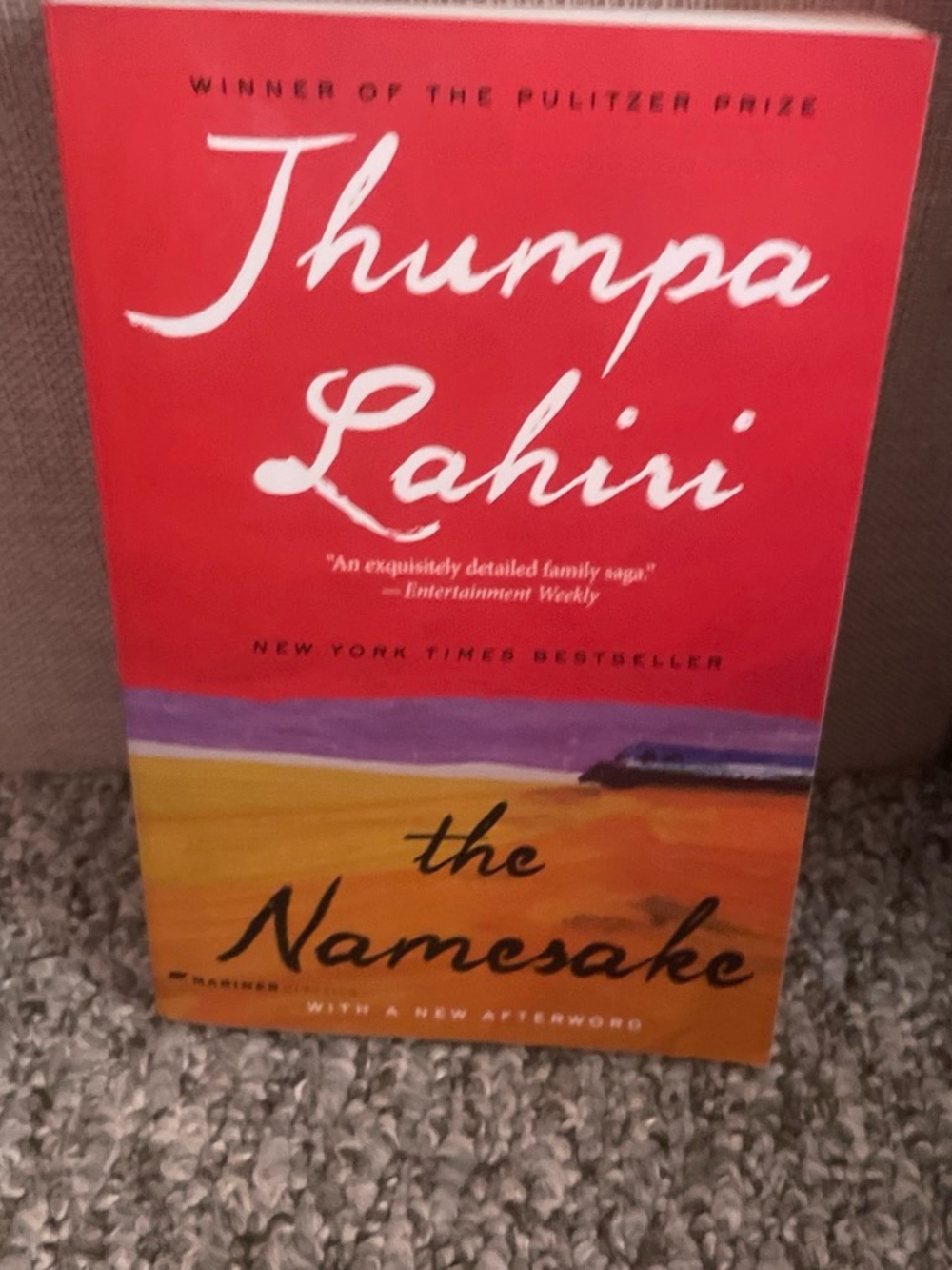 The Namesake by - Red Paperback